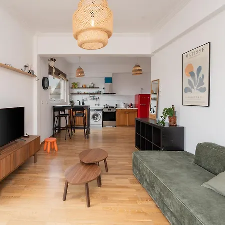 Apartment A Place 4u No13 *